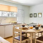 Malibu & Apartman Argosztóli