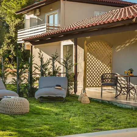 Malibu & Apartman Argosztóli