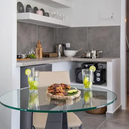 Apartman Malibu & *