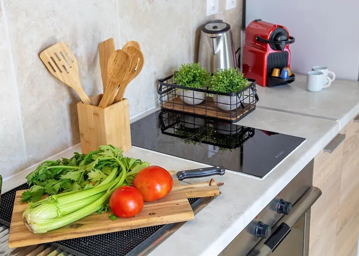 Malibu & * Аргостолион