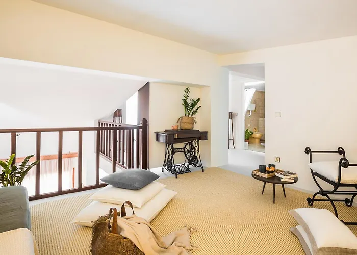 Апартаменты Malibu & *