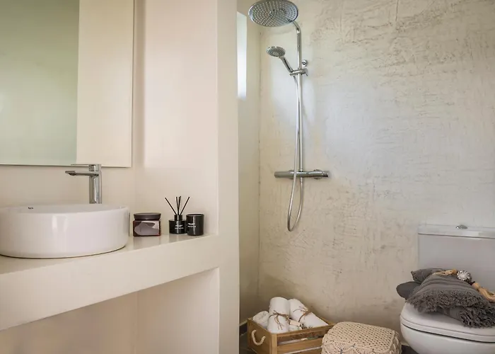 Апартаменты Malibu & *